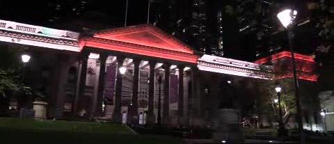 Dünya ülkelerinden Türkiye'ye kırmızı beyaz destek