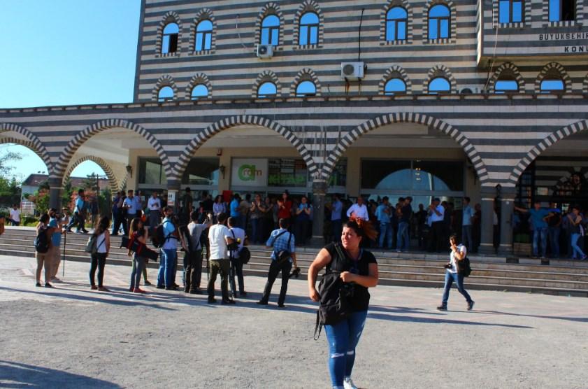 HDP ve DBP'den uyuşturucu operasyonuna karşı eylem