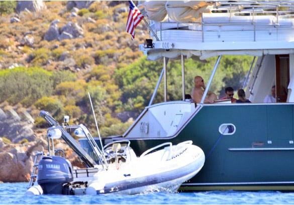 Tarkan ve eşi Pınar Dilek balayında