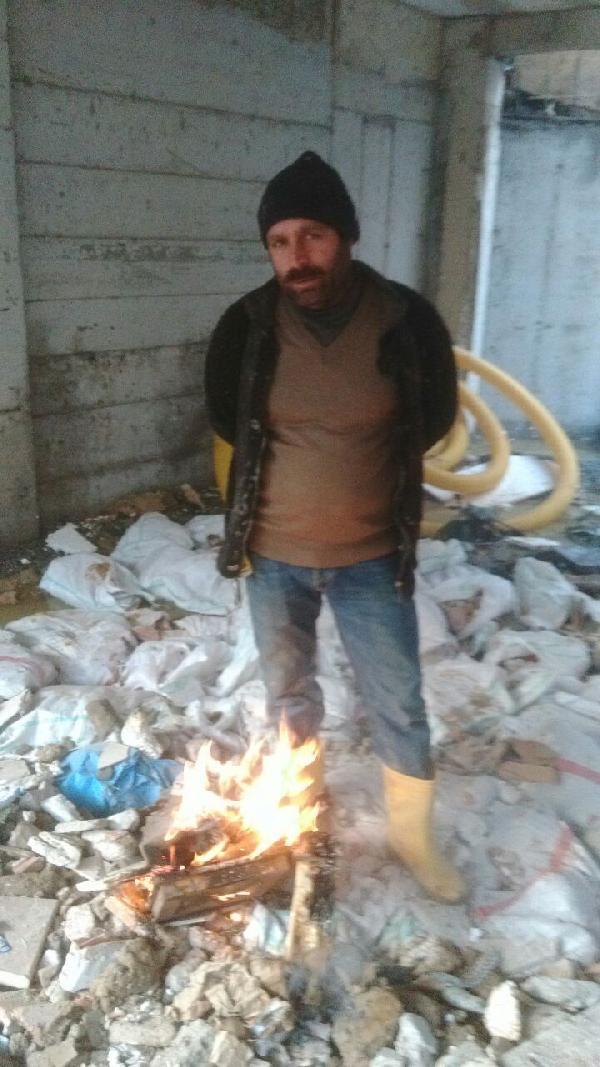 Esek arısının soktugu 6 çocuk babası öldü