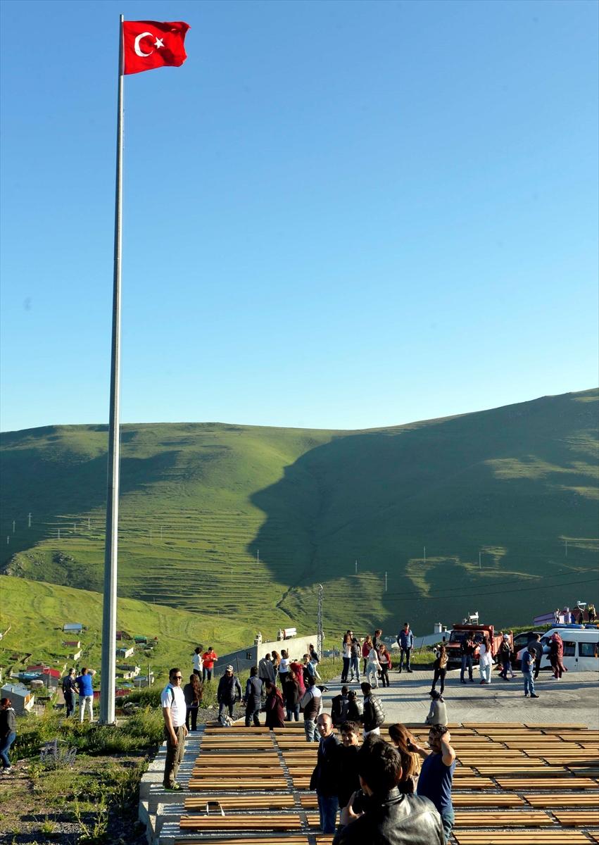 Damal'da hava açınca Atatürk silueti görüldü
