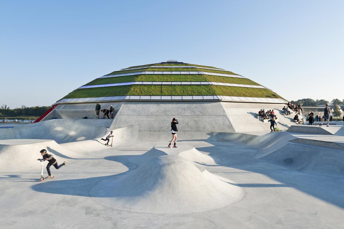 Doğa dostu yeşil çatılı evler