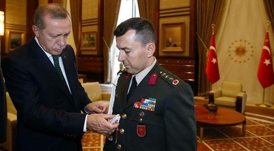 Yaverlerdeki kordonun anlamı