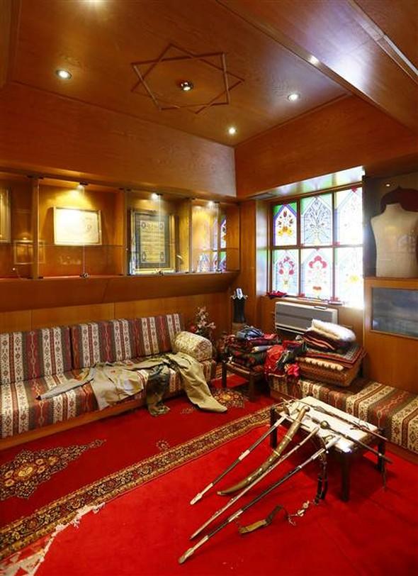 FETÖ'nün okulunda gizli oda bulundu