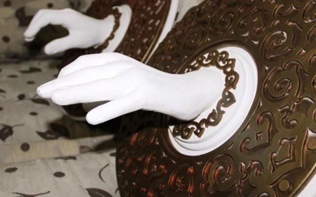 FETÖ kolejindeki beyaz elin sırrı