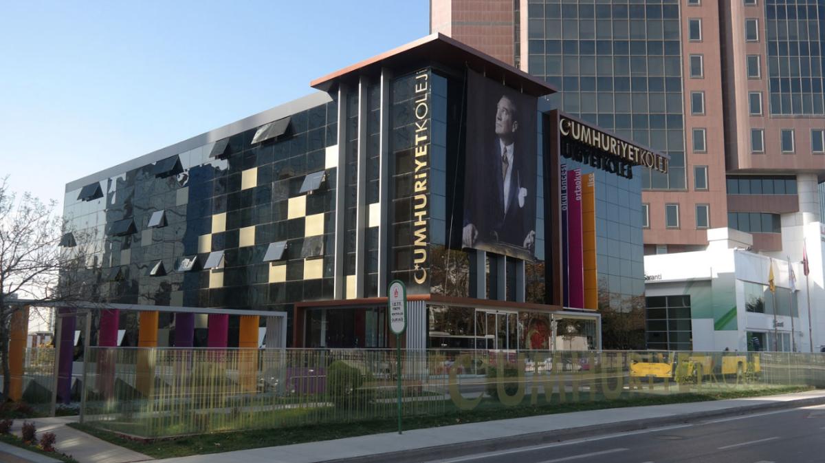 Cumhuriyet Koleji FETÖ'cü çıktı