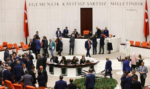 Meclis 1 Ekim tarihine kadar tatile girdi