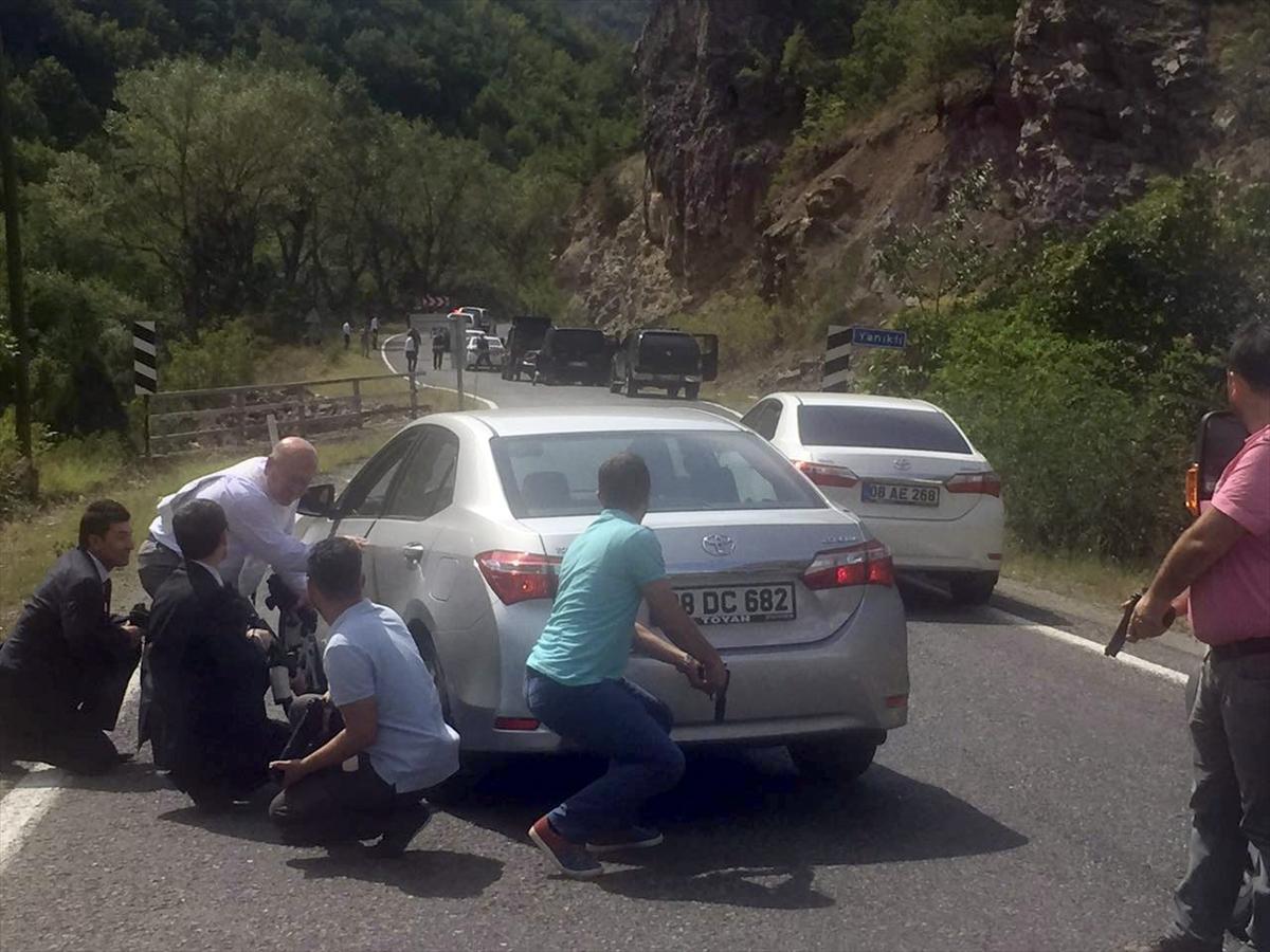 CHP konvoyuna saldırıdan ilk görüntüler
