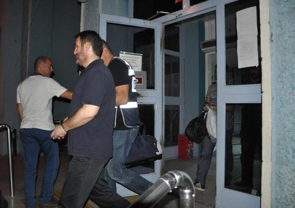 Aydın'da 7 polis tutuklandı