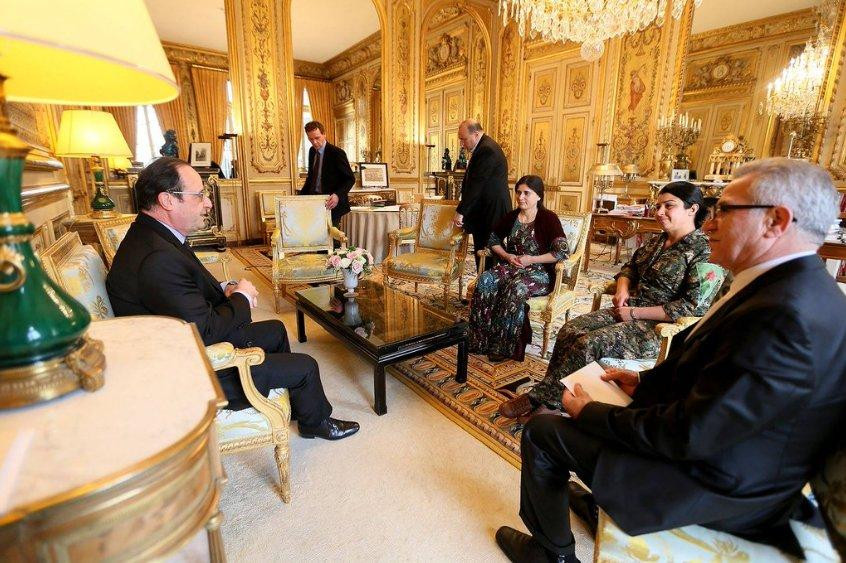 Hollande Türkiye'nin PYD'yi bombalamasından rahatsız