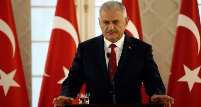 Başbakan Binali Yıldırım Batı'yı topa tuttu