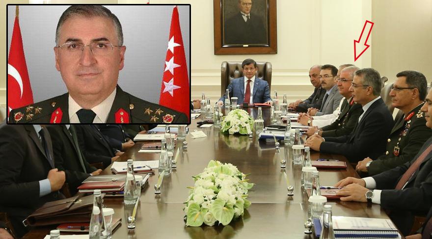 Böcek Yaşar Güler'in çantasında