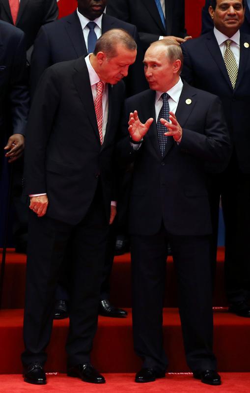 Erdoğan-Putin samimiyeti Obama'nın dikkatini çekti