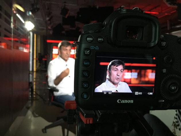 15 Temmuz gecesi gazetecilerin anlatımıyla belgesel oldu