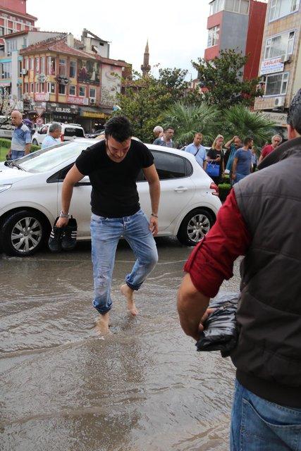 Balıkesir'de sağanak yağış