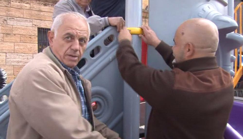 CHP’liler Anıtkabir’deki parka saldırdı