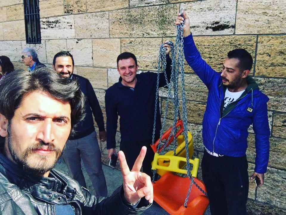 CHP çocuk parkını yerle bir etmeyi kutluyor