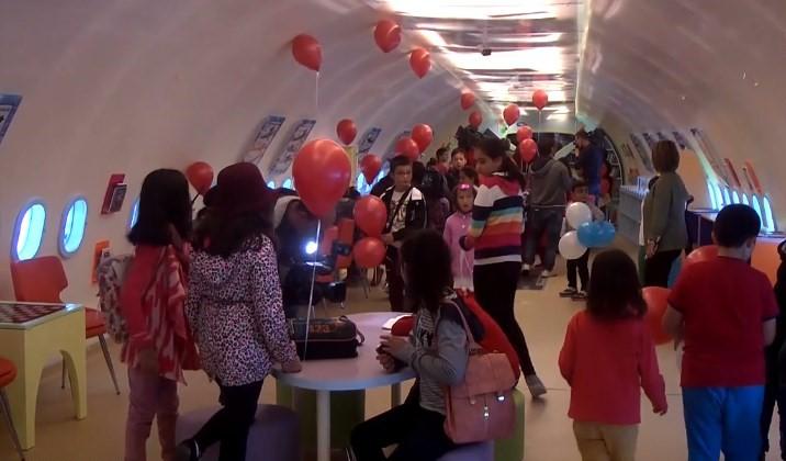 Çankırı'da uçak kütüphane hizmete girdi