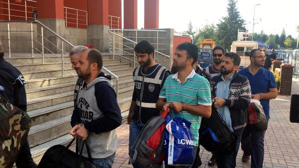 İzmit'te 23 öğretmen adliyeye sevk edildi