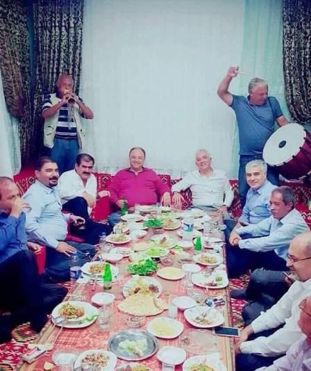 Sınırı denetlemeye giden CHP heyetinin eğlencesi