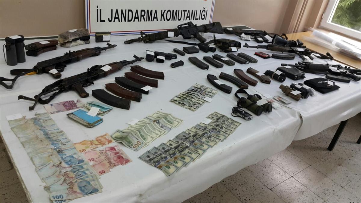 Ordu'da öldürülen 6 teröristin üzerinden çıkanlar