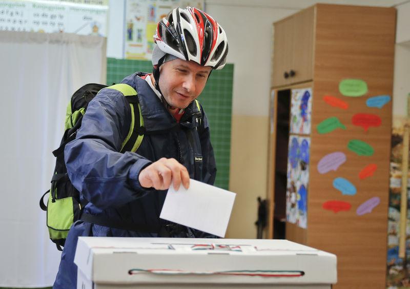 Macaristan'da sığınmacı referandumu