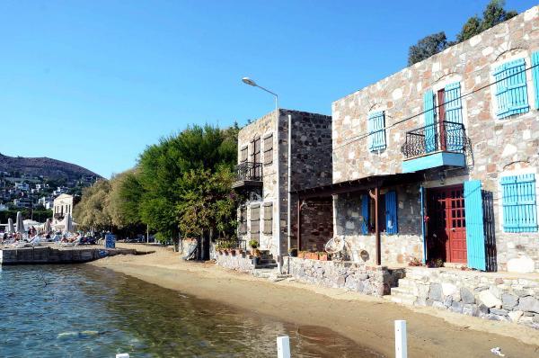 Akyarlar sahiline Tarık Akan adı verilecek