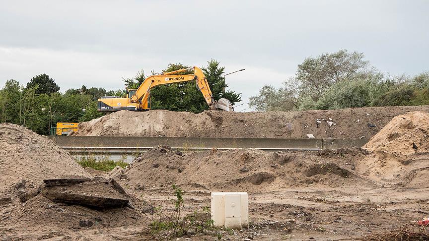 Fransa'da göçmen duvarı krizi