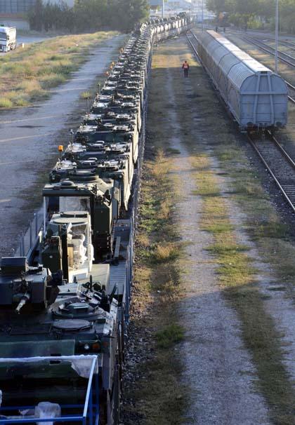 Etimesgut'taki zırhlı birlikler Burdur'a gönderildi