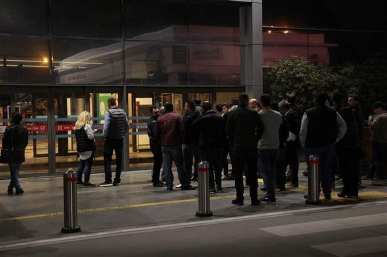 iPhone 7 Türkiye'de satışa çıktı