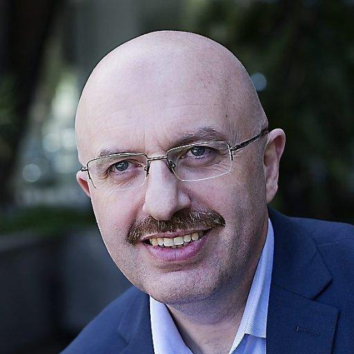 2 Zaman çalışanı ve 1 STV spikerine yakalama kararı