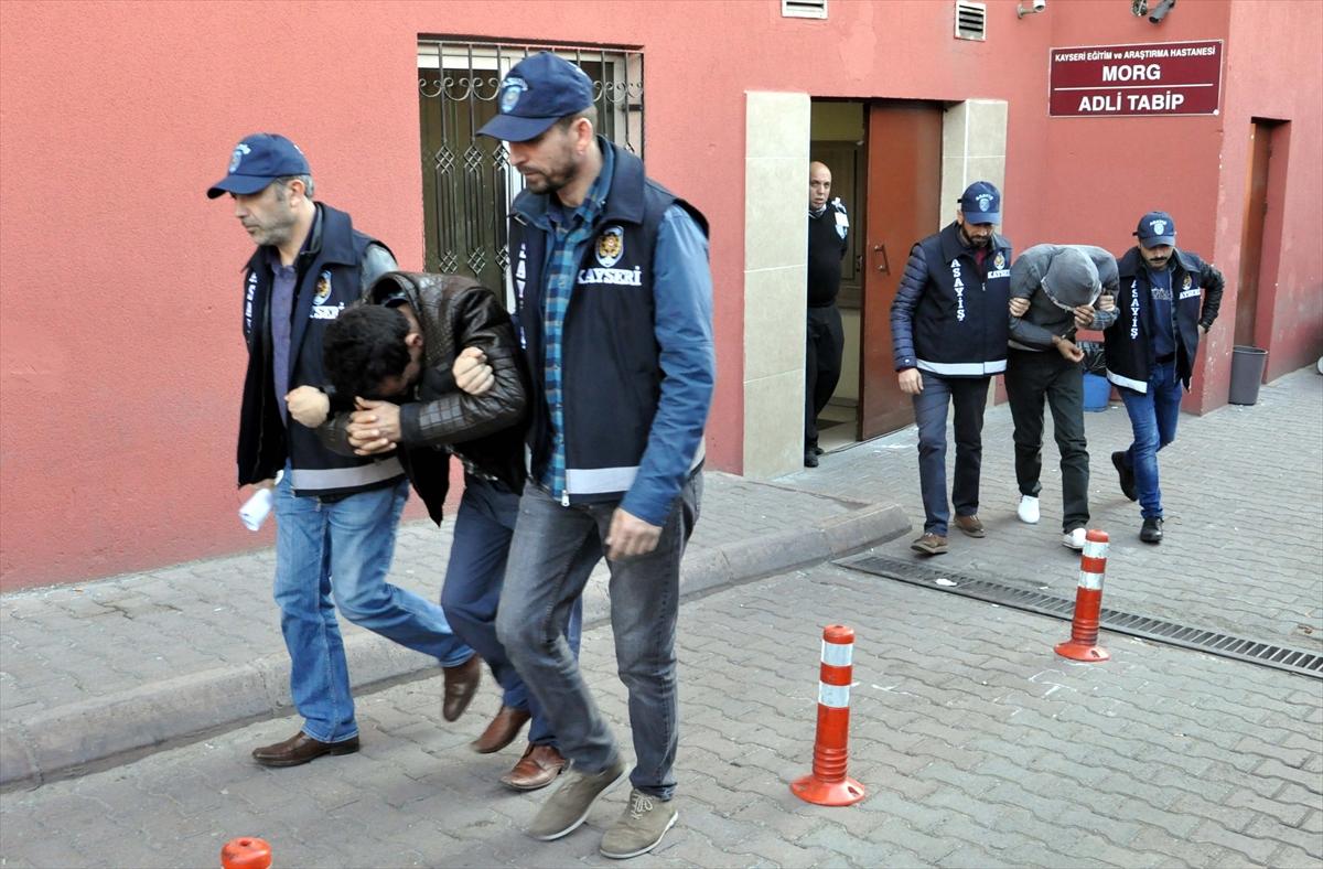 Kayseri'de FETÖ dolandırıcıları yakalandı