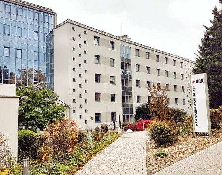 Megastarın Almanya'da büyüdüğü ev görüntülendi