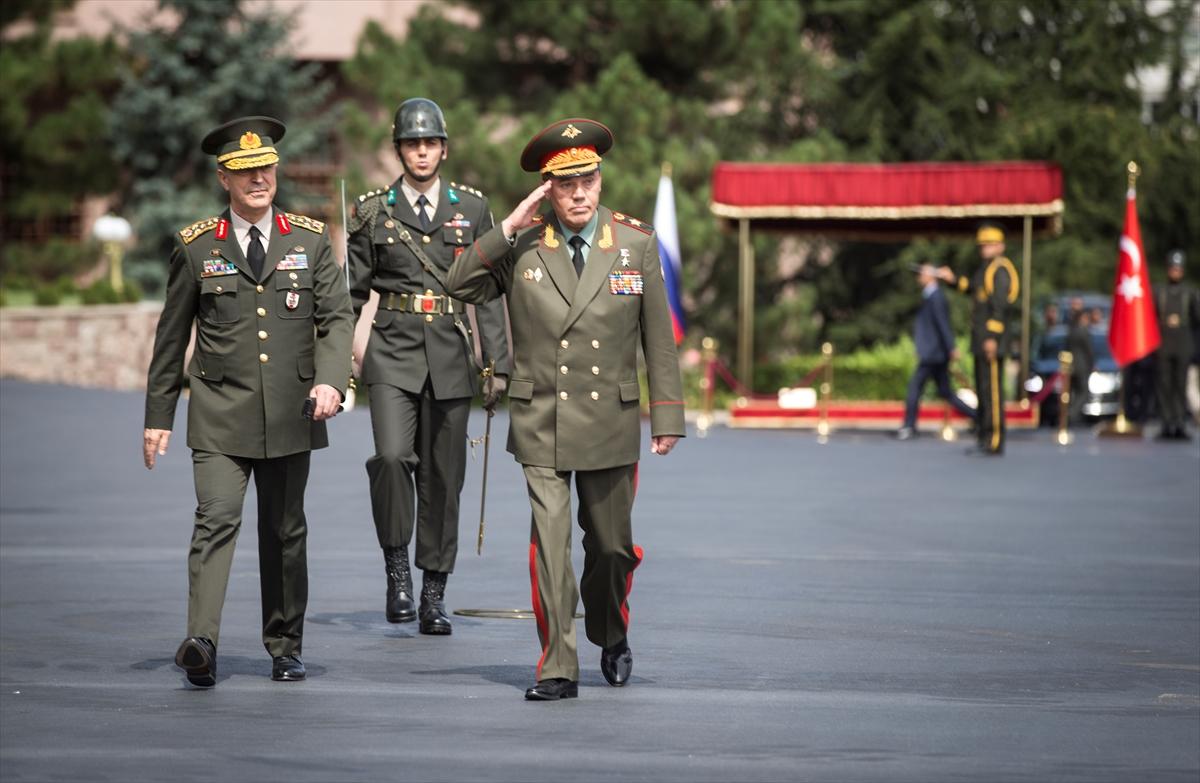 Genelkurmay Başkanı Hulusi Akar Rusya'da