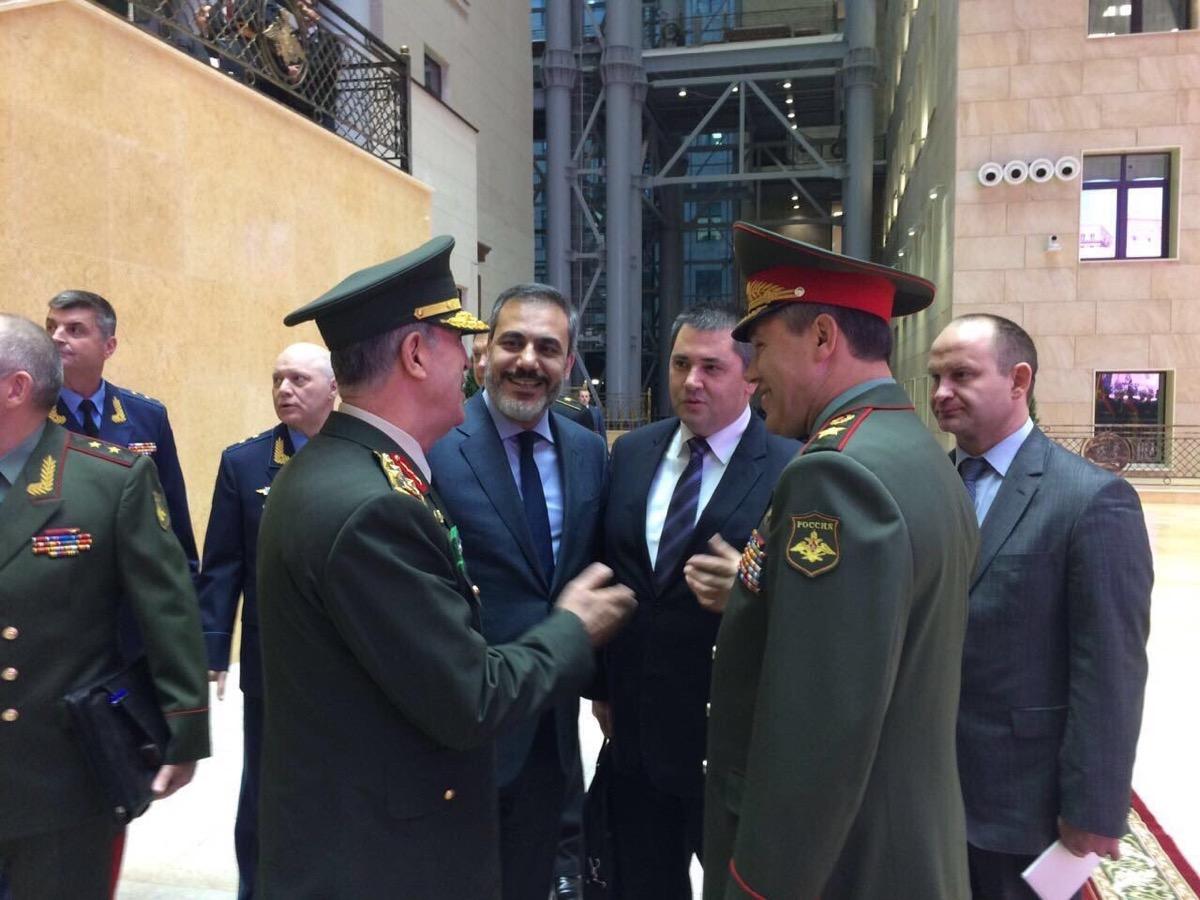 Genelkurmay Başkanı Hulusi Akar Rusya'da