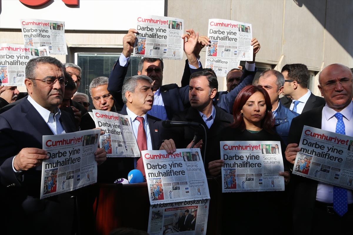 CHP İstanbul, Cumhuriyet için sokak çağrısı yaptı