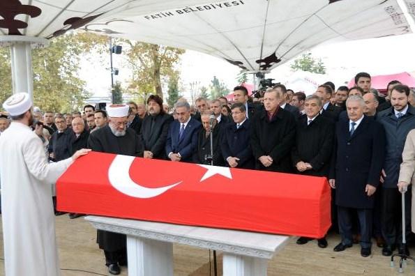 Korkut Özal son yolculuğuna uğurlandı