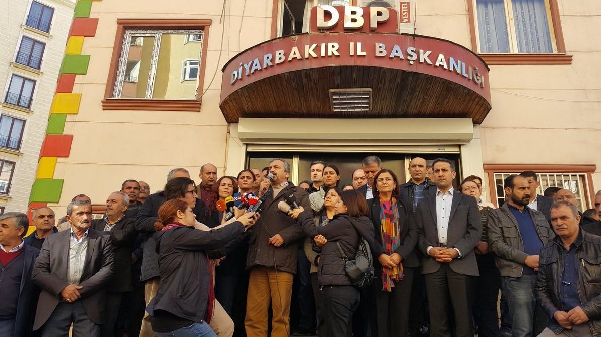 Sırrı Süreyya Önder basın açıklaması yaptı