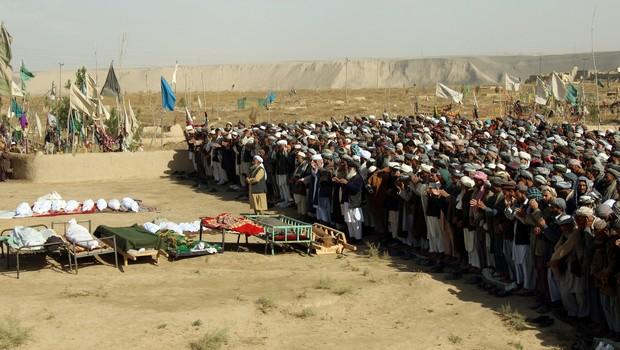 ABD'den Afganistan'a saldırı: 30 ölü