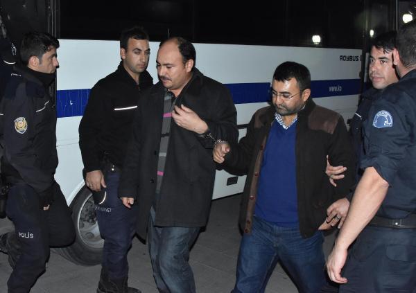 FETÖ operasyonunda 28 öğretmen tutuklandı