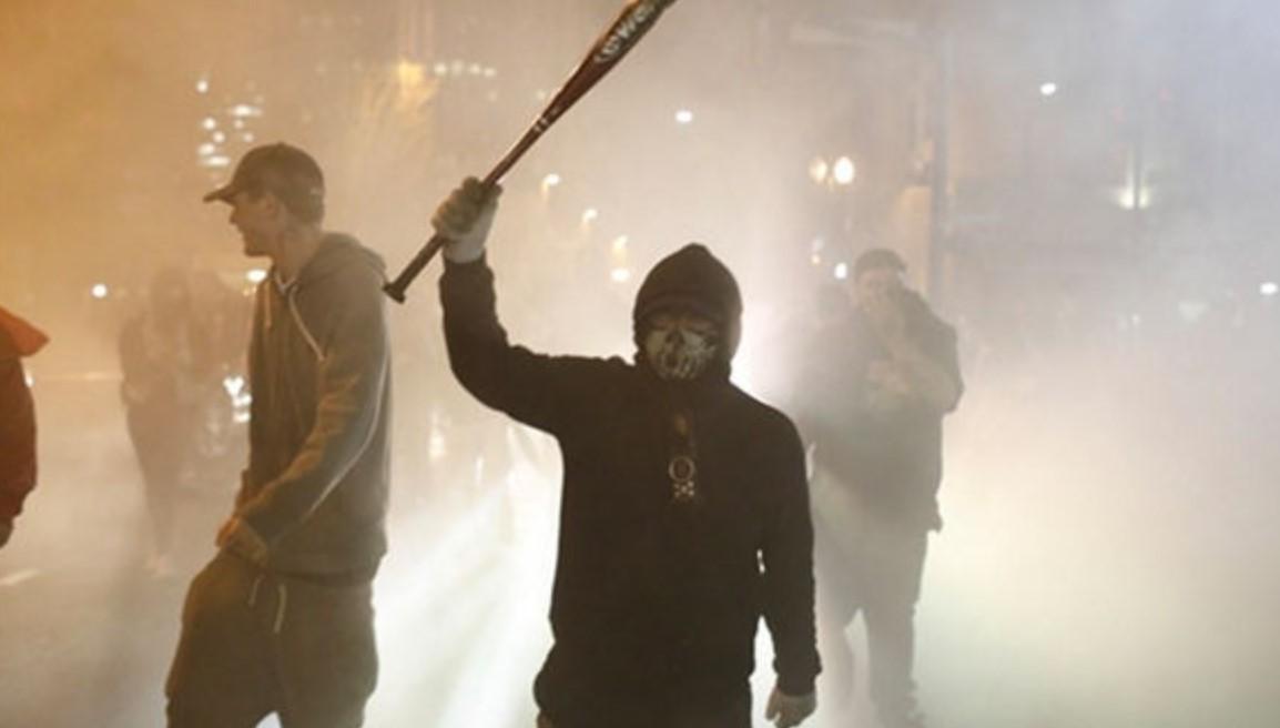 ABD'de isyan çıktı