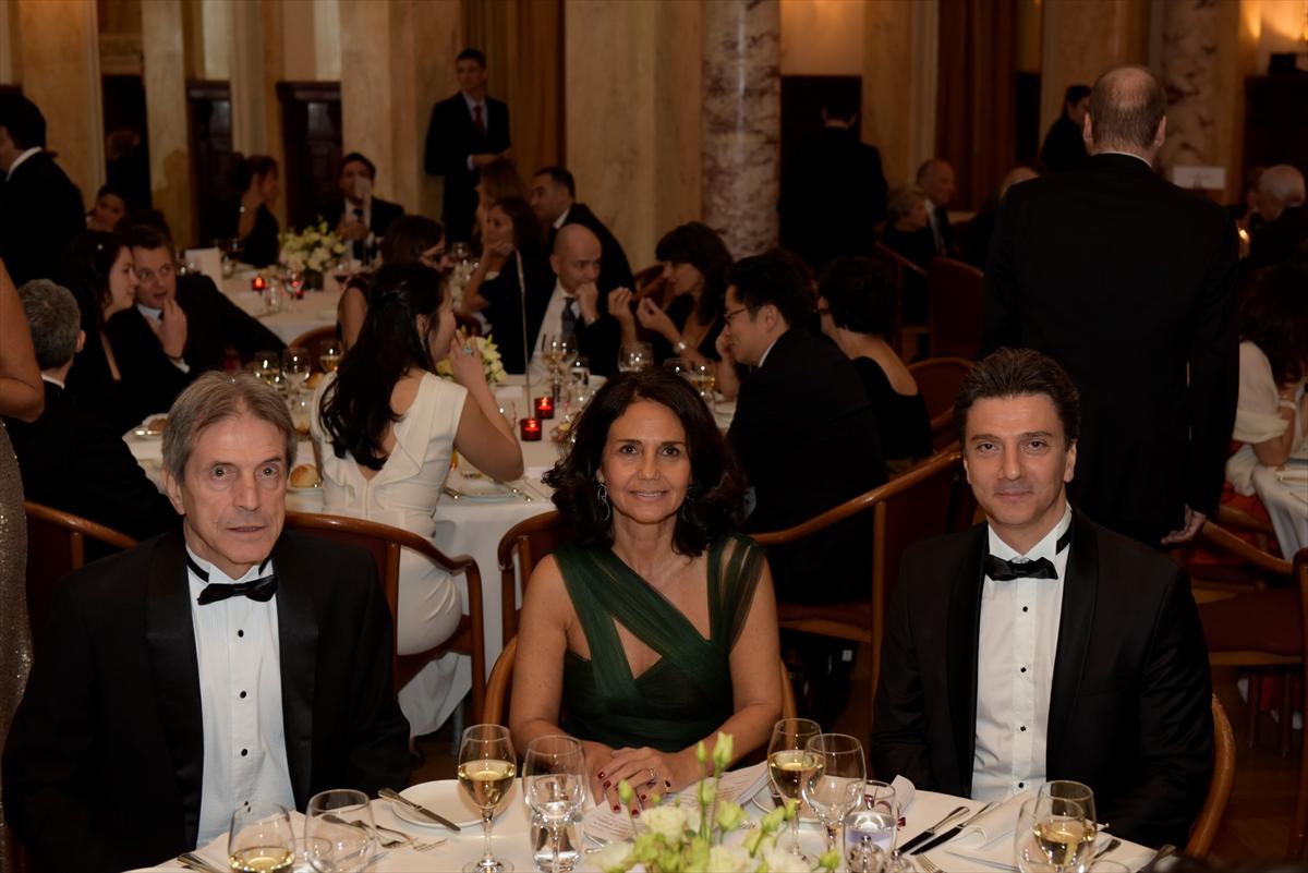 Lozan Antlaşmasının imzalandığı otelde Cumhuriyet balosu