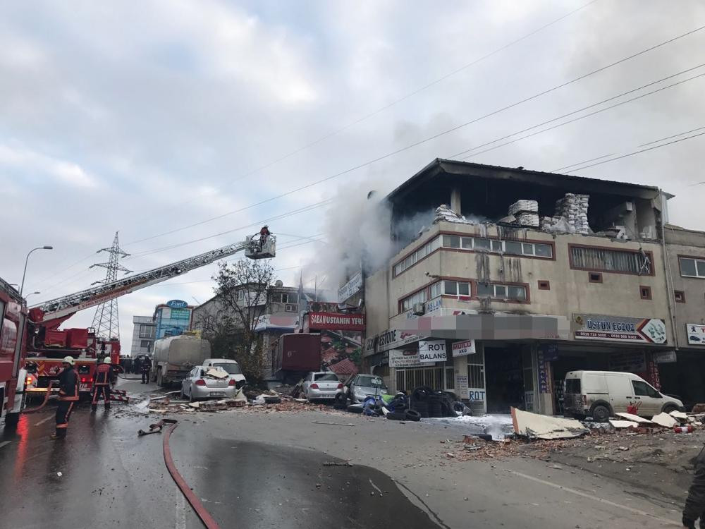 Sultanbeyli'deki sanayi sitesinde patlama