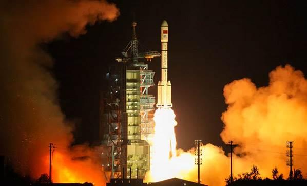 Çin'de en uzun insanlı görev tamamlandı