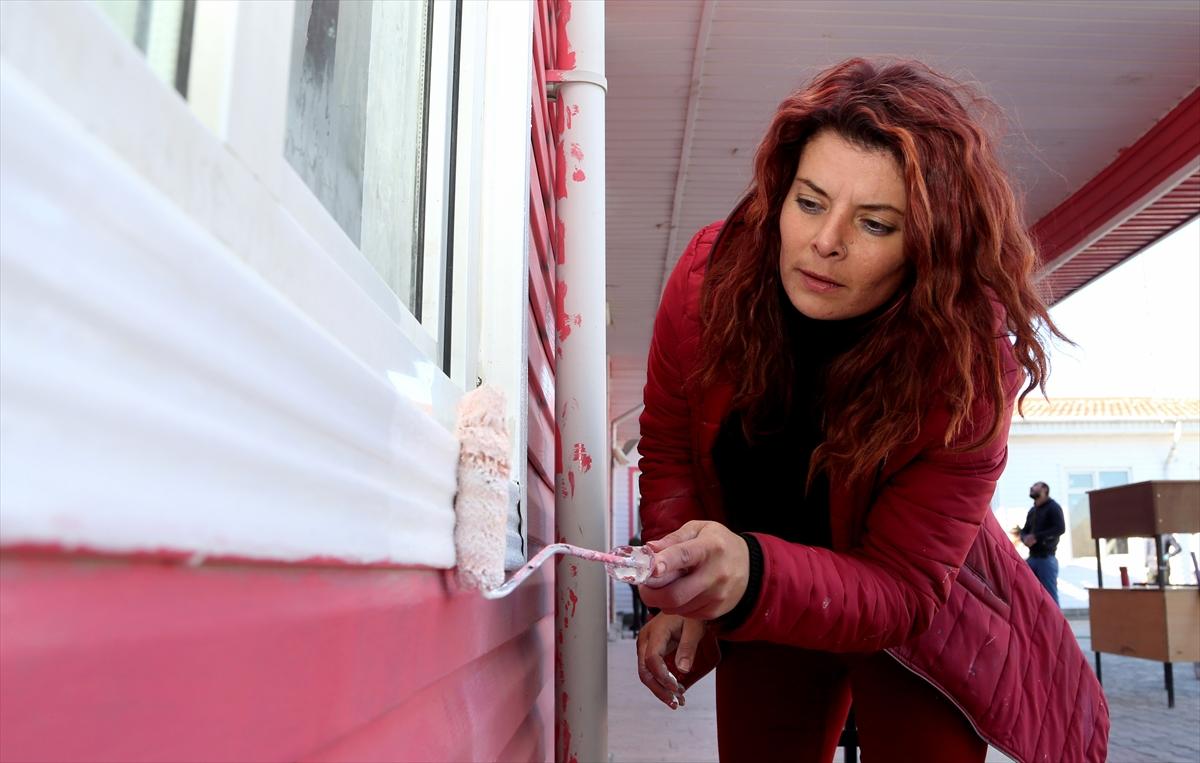 Öğretmenler, öğrencileri için inşaat ustası oldular