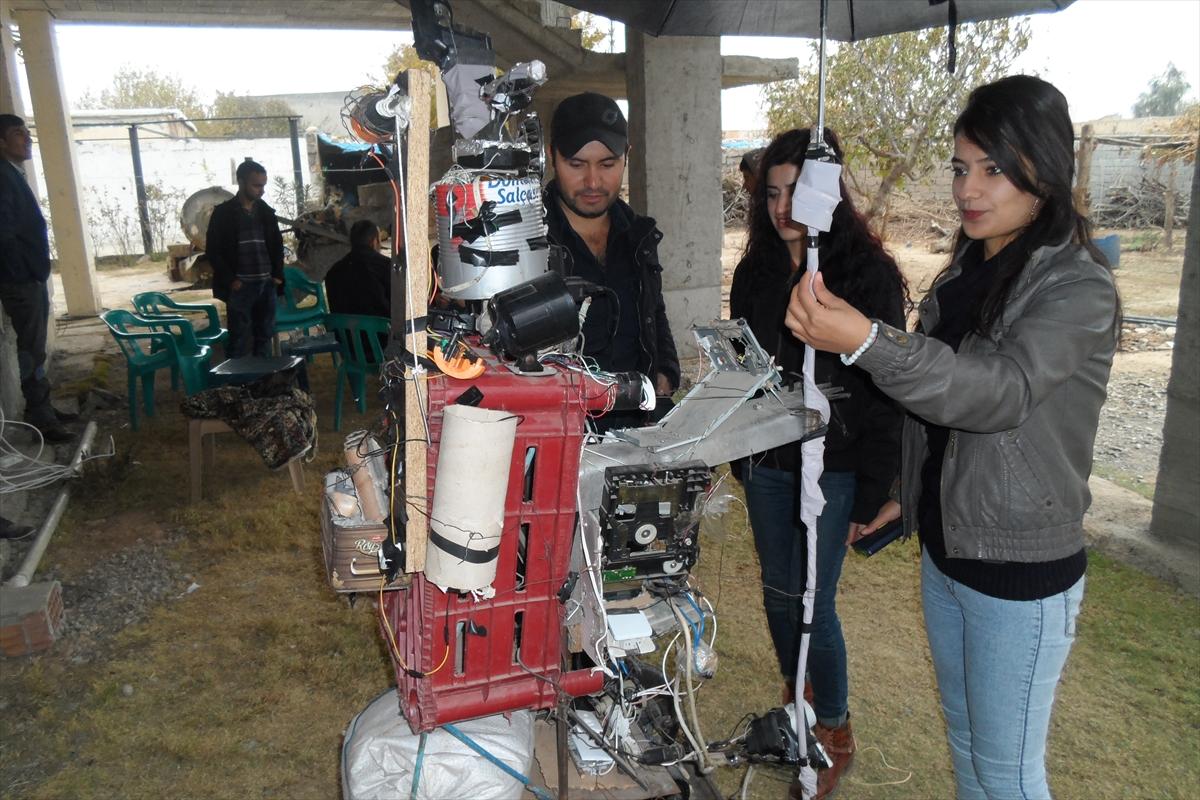 Silopili genç robot icat etti