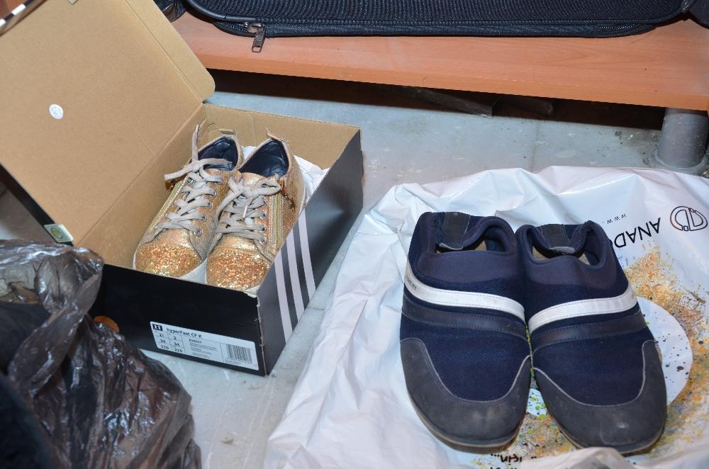 YHT'de onlarca eşya unutuldu