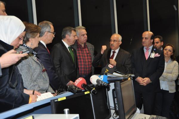 Darbe Komisyonu Atatürk Havalimanı personelini dinledi