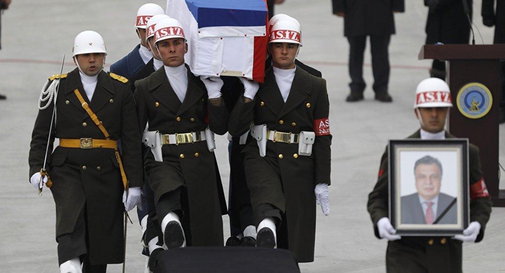 Rus büyükelçiye veda