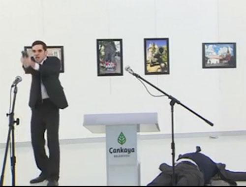 Suikastçinin referansı FETÖ'cü polisler